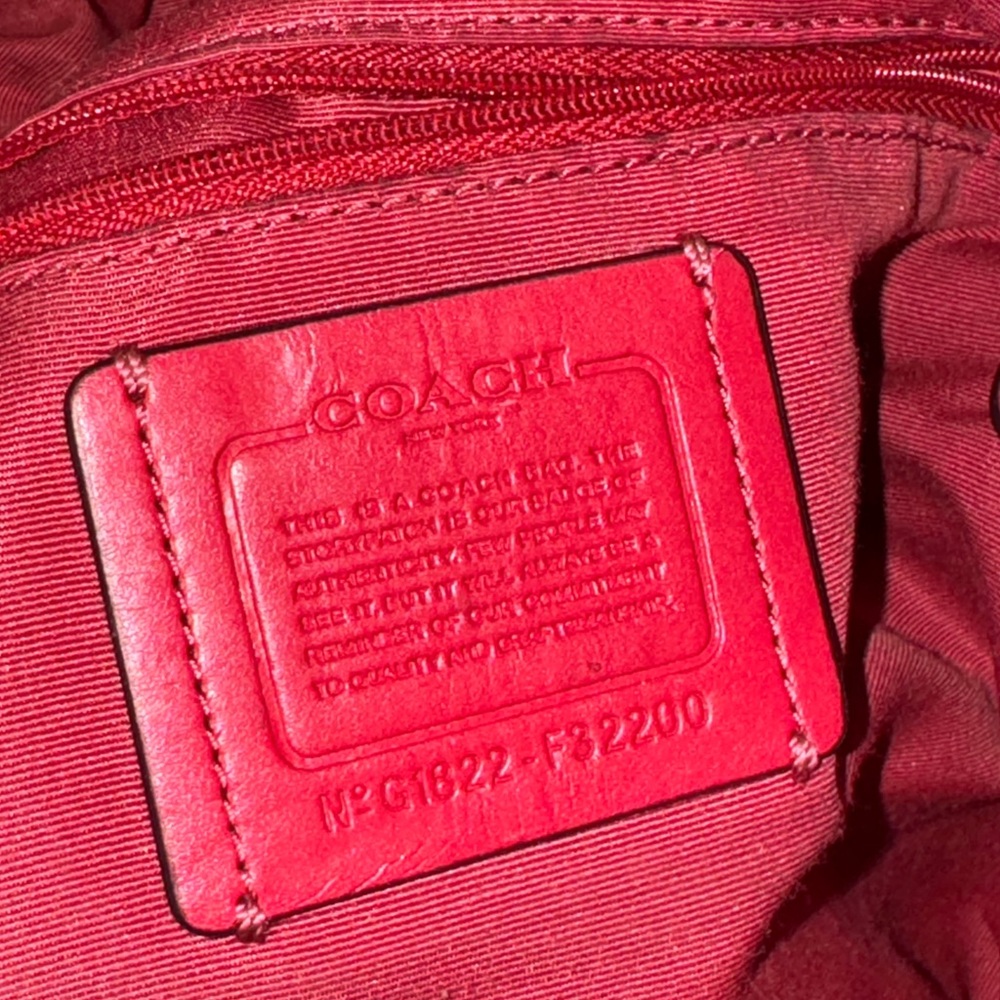 Medium Charlie Backpack In Signature Canvas - Picture 8 of 10